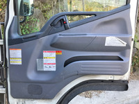 三菱ふそうキャンタークレーン3段小型（2t・3t）[写真28]