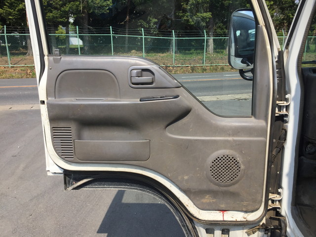 いすゞエルフダンプ小型（2t・3t）[写真23]