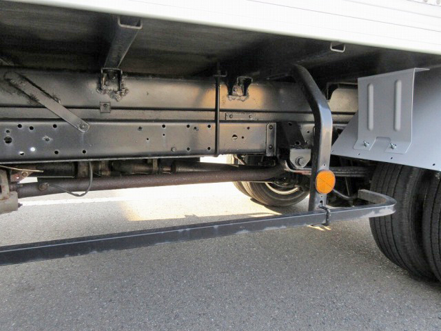 日産アトラスアルミバン小型（2t・3t）[写真16]