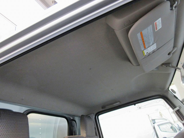 日産アトラスアルミバン小型（2t・3t）[写真30]