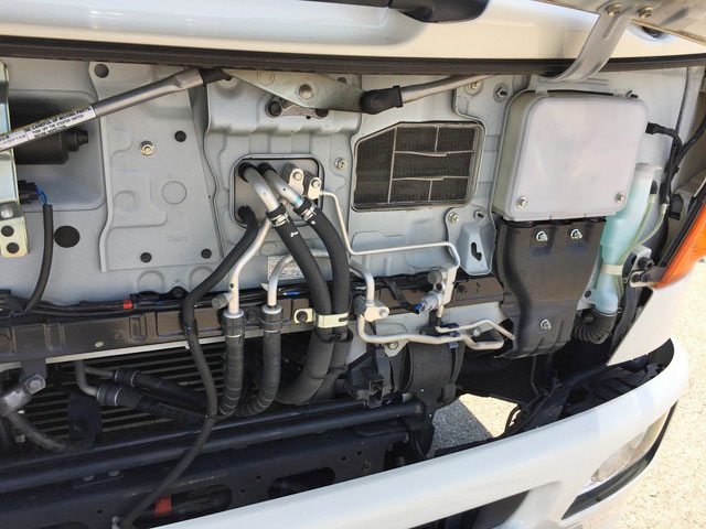 日野レンジャーアルミウイング中型（4t）[写真24]