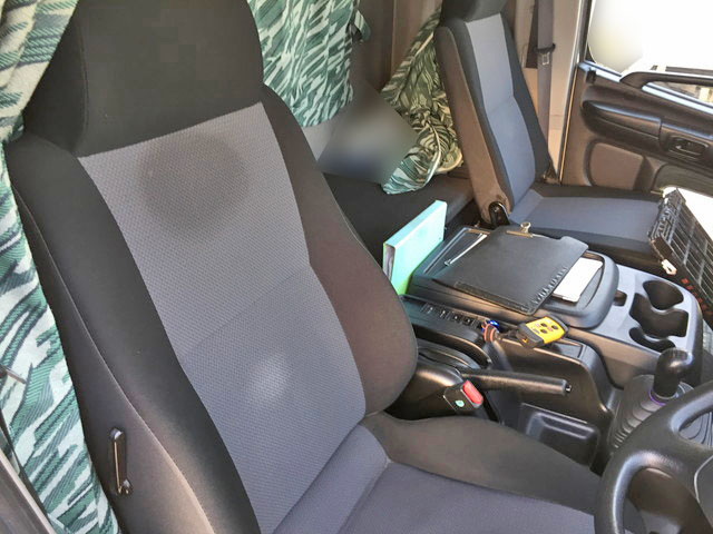 日野レンジャーアルミウイング中型（4t）[写真31]