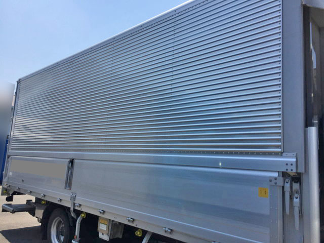 日野レンジャーアルミウイング中型（4t）[写真04]