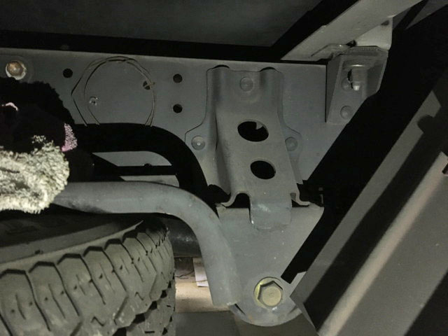 トヨタトヨエース平ボディ小型（2t・3t）[写真10]