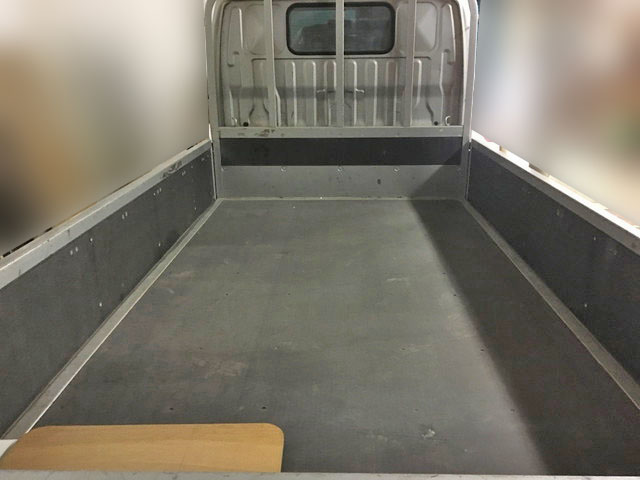 トヨタトヨエース平ボディ小型（2t・3t）[写真06]