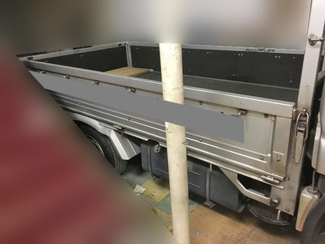 トヨタトヨエース平ボディ小型（2t・3t）[写真07]