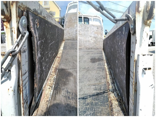 三菱ふそうキャンター平ボディ小型（2t・3t）[写真18]