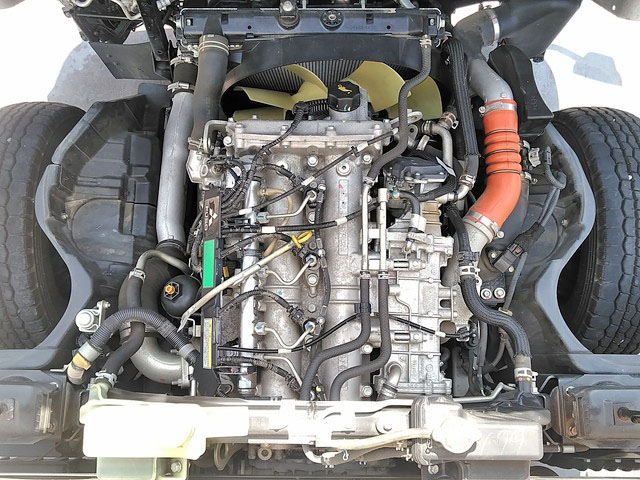 三菱ふそうキャンター平ボディ小型（2t・3t）[写真26]