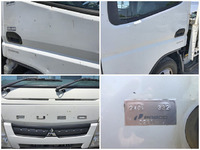 三菱ふそうキャンター平ボディ小型（2t・3t）[写真08]