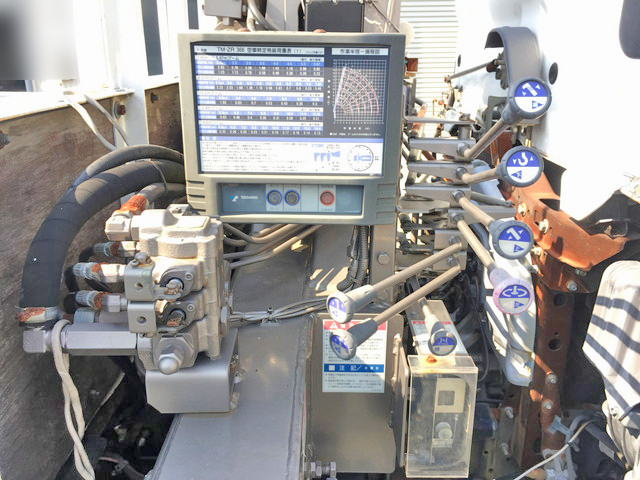 日野レンジャークレーン6段中型（4t）[写真12]