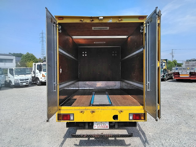 いすゞエルフパネルバン小型（2t・3t）[写真11]