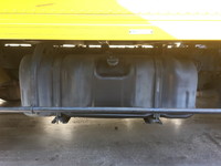 いすゞエルフパネルバン小型（2t・3t）[写真18]