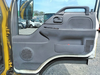 いすゞエルフパネルバン小型（2t・3t）[写真28]