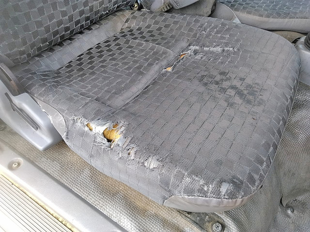 いすゞエルフパネルバン小型（2t・3t）[写真33]