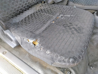 いすゞエルフパネルバン小型（2t・3t）[写真33]