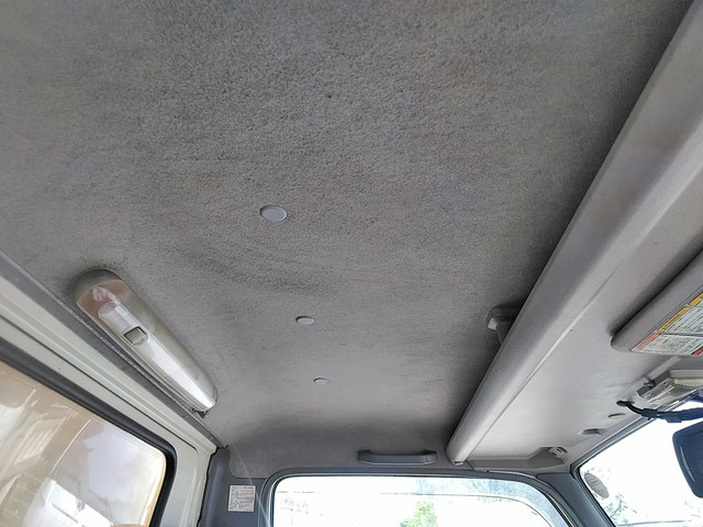 いすゞエルフパネルバン小型（2t・3t）[写真34]