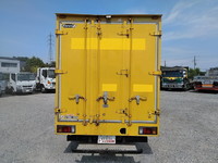 いすゞエルフパネルバン小型（2t・3t）[写真09]