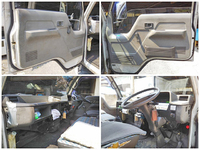 三菱ふそうキャンター冷凍車（冷蔵車）小型（2t・3t）[写真23]