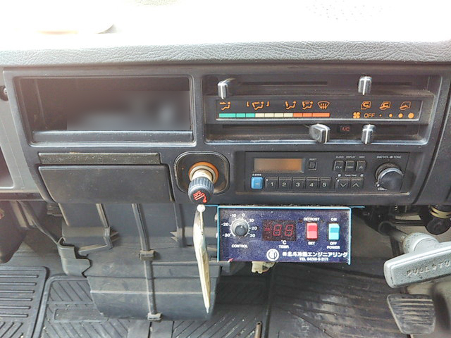 三菱ふそうキャンター冷凍車（冷蔵車）小型（2t・3t）[写真27]