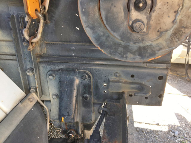 三菱ふそうキャンターコンテナ専用車小型（2t・3t）[写真24]