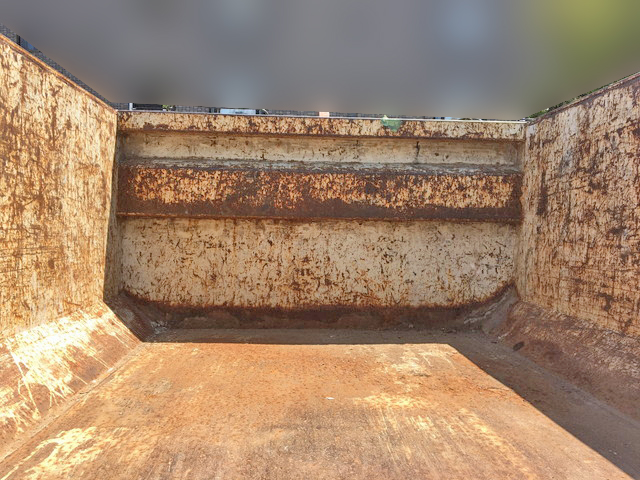 三菱ふそうキャンターコンテナ専用車小型（2t・3t）[写真08]