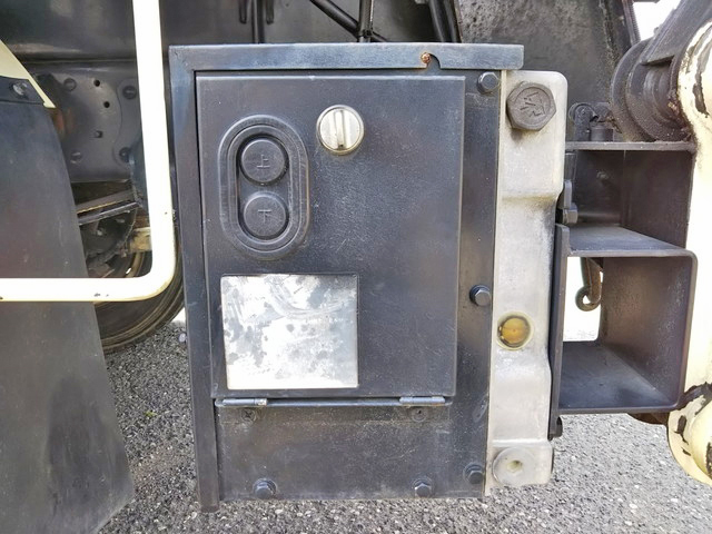 日野レンジャー深ダンプ（土砂禁ダンプ）中型（4t）[写真15]