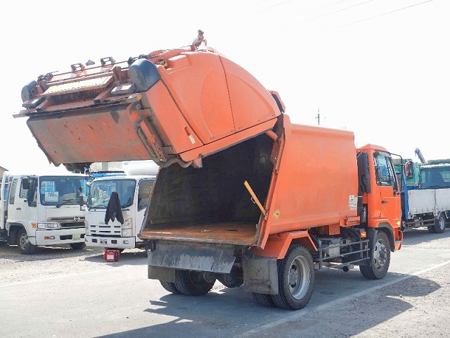 UDトラックスコンドルパッカー車（塵芥車）増トン（6t・8t）[写真12]