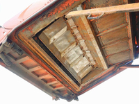 UDトラックスコンドルパッカー車（塵芥車）増トン（6t・8t）[写真13]