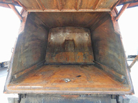 UDトラックスコンドルパッカー車（塵芥車）増トン（6t・8t）[写真14]