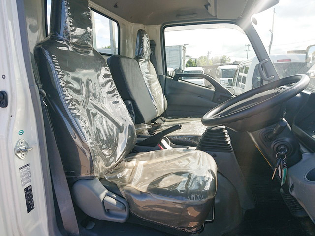 日野デュトロ平ボディ小型（2t・3t）[写真22]