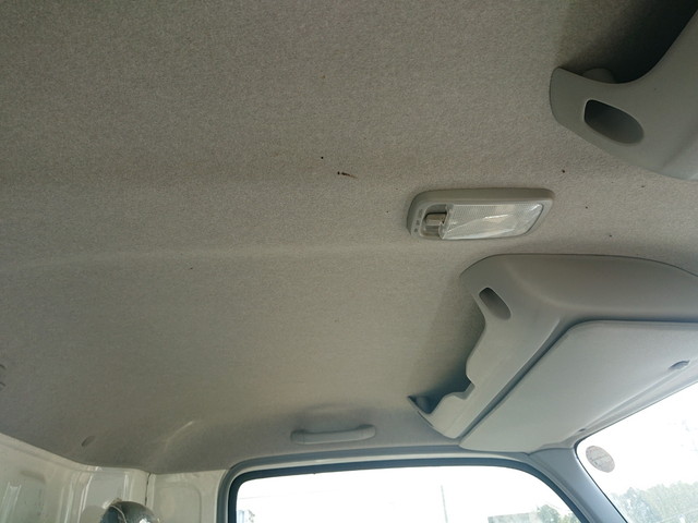 日野デュトロ平ボディ小型（2t・3t）[写真23]