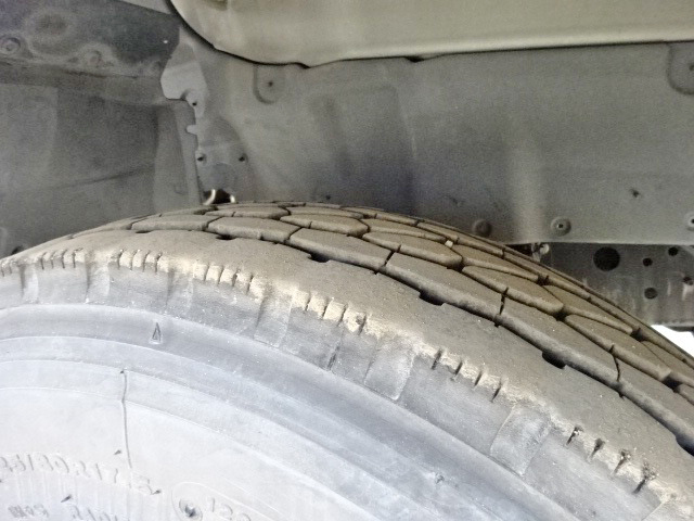 日野レンジャー冷凍車（冷蔵車）中型（4t）[写真28]