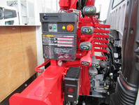 三菱ふそうファイタークレーン4段増トン（6t・8t）[写真17]