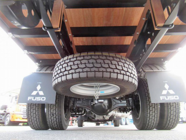 三菱ふそうファイタークレーン4段増トン（6t・8t）[写真26]