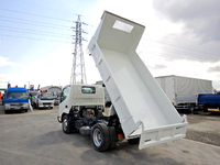 トヨタトヨエースダンプ小型（2t・3t）[写真02]