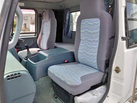 UDトラックスコンドル平ボディ中型（4t）[写真27]