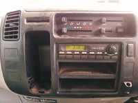 日野デュトロ幌ウイング小型（2t・3t）[写真35]