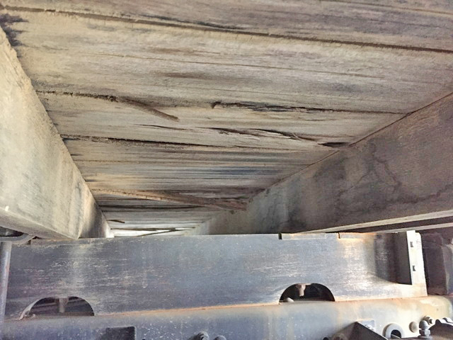 三菱ふそうファイターユニック3段中型（4t）[写真25]