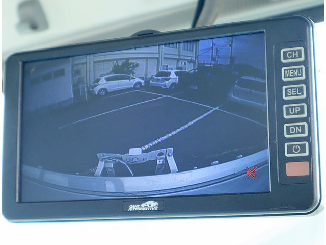 いすゞエルフパッカー車（塵芥車）小型（2t・3t）[写真37]