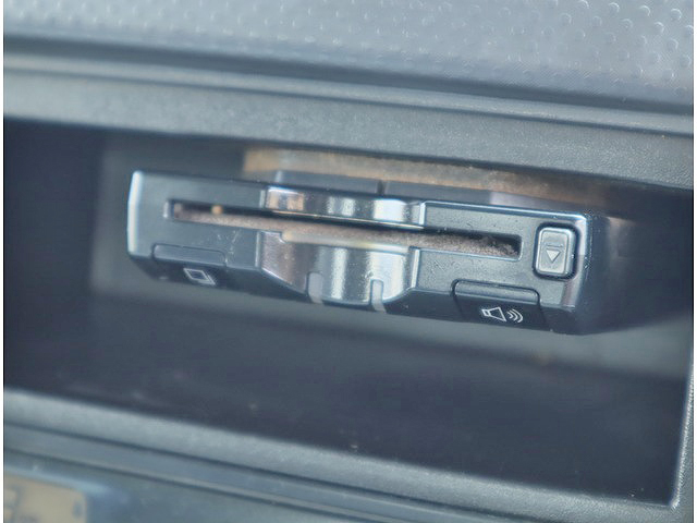 いすゞエルフパッカー車（塵芥車）小型（2t・3t）[写真39]