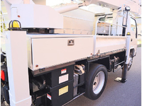 いすゞエルフ高所作業車小型（2t・3t）[写真19]