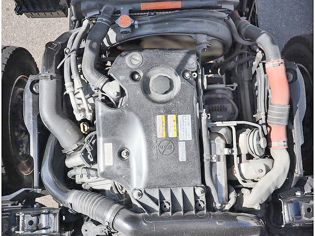 いすゞエルフ高所作業車小型（2t・3t）[写真32]