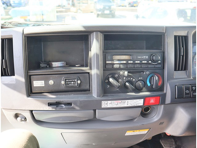 いすゞエルフ高所作業車小型（2t・3t）[写真37]