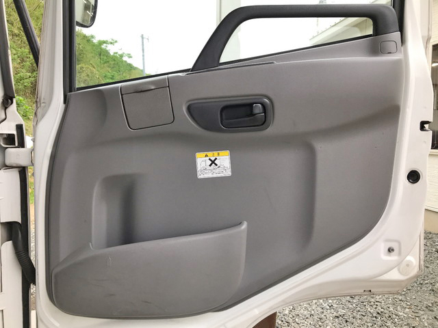 UDトラックスコンドルアルミバン中型（4t）[写真27]