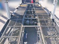 いすゞフォワードキャリアカー中型（4t）[写真12]