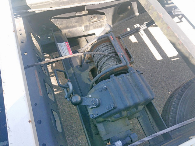 いすゞフォワードキャリアカー中型（4t）[写真15]