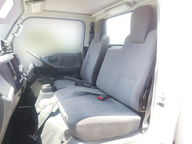 マツダタイタン保冷バン小型（2t・3t）[写真29]