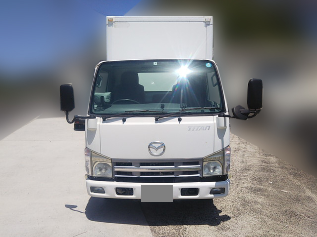 マツダタイタン保冷バン小型（2t・3t）[写真05]