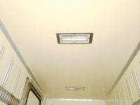 マツダタイタン保冷バン小型（2t・3t）[写真08]