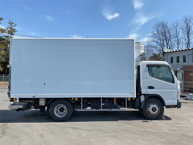 三菱ふそうキャンター冷凍車（冷蔵車）小型（2t・3t）[写真06]